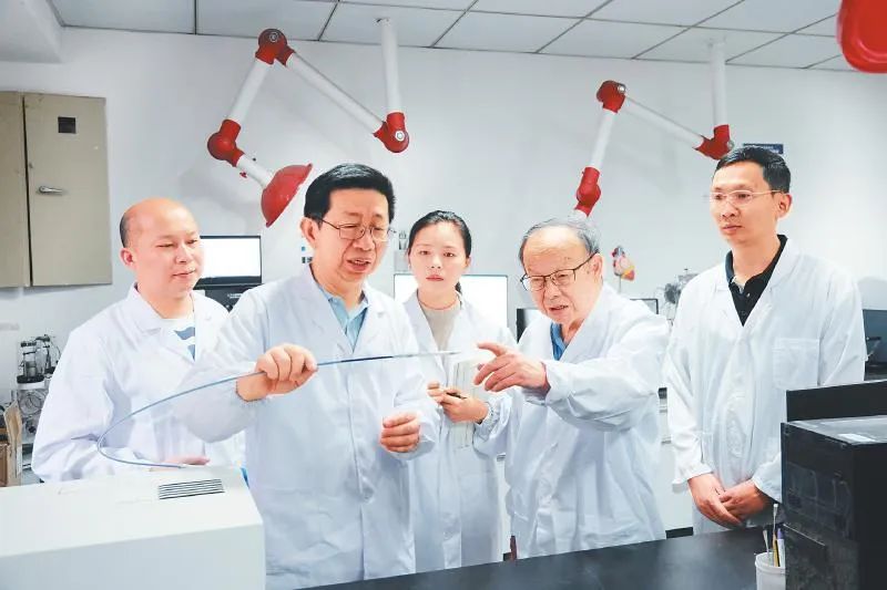 构建高质量教育体系 加快推进教育强省建设