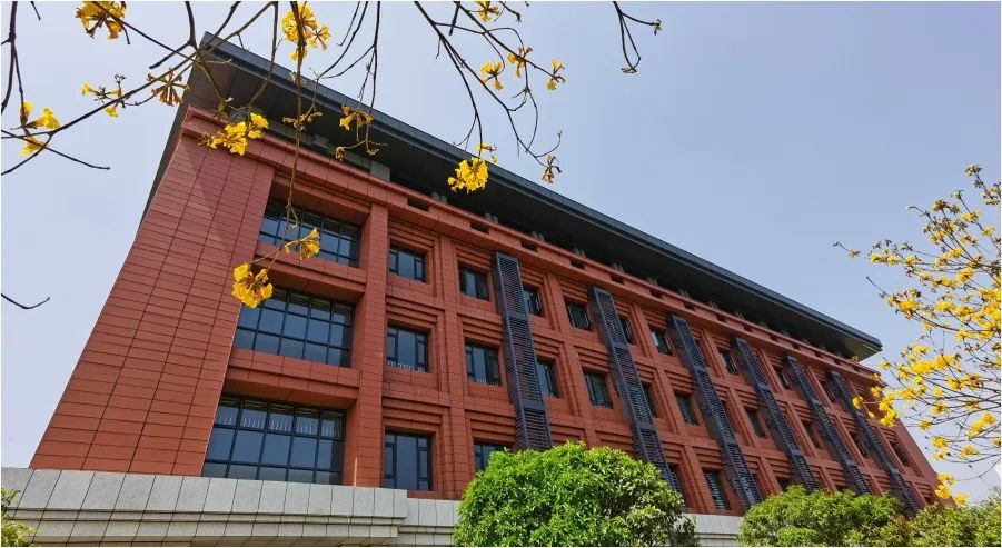 [四川教育发布]>院招>成都锦城学院2023年招生章程第五条毕业证与学位
